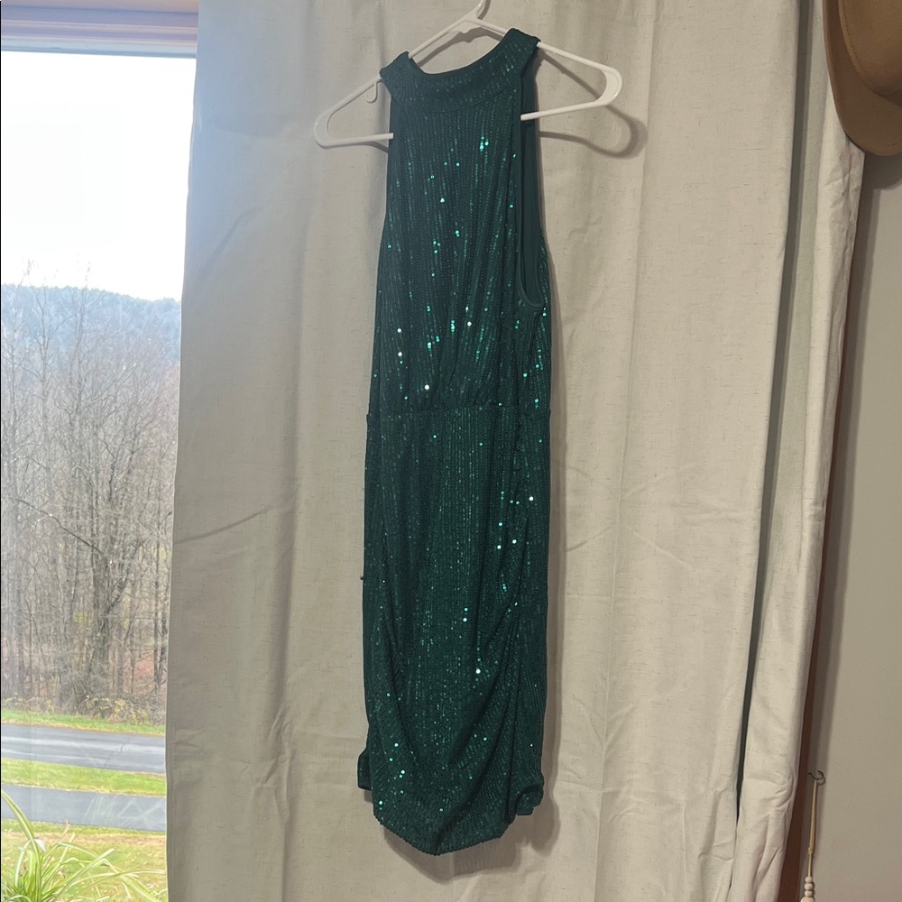 Green Sequin Sleeveless Dress